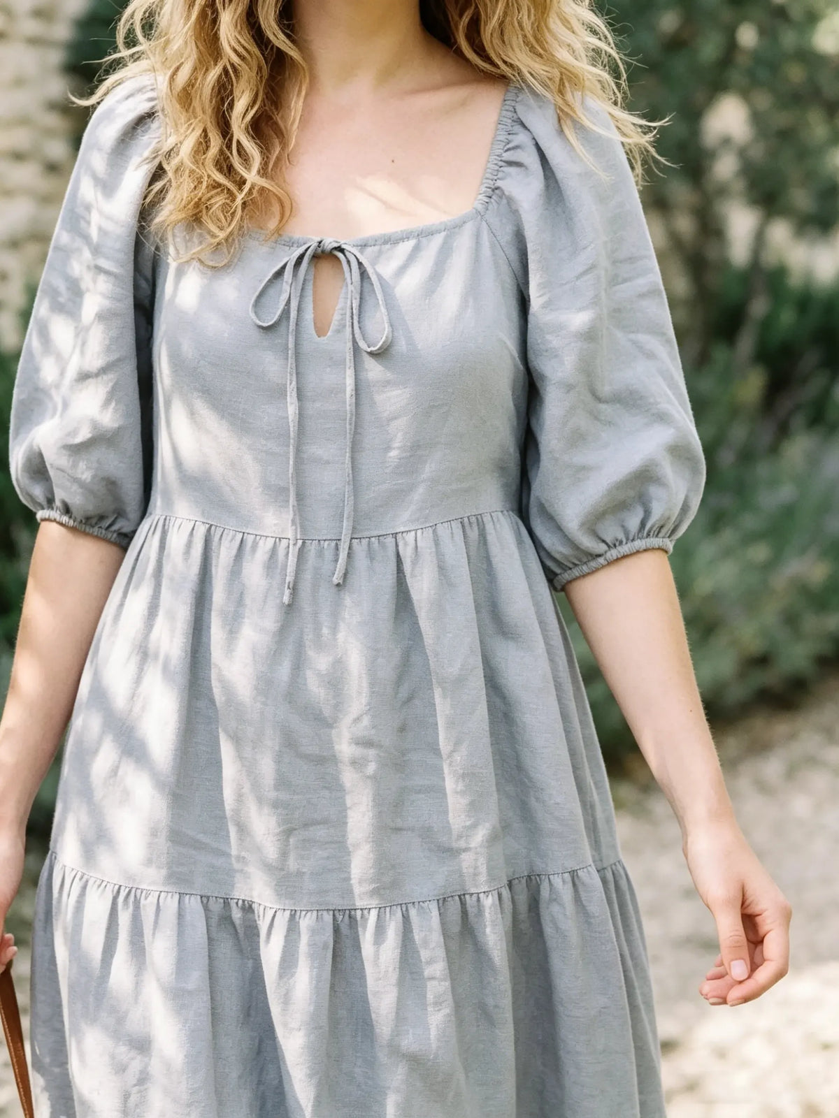 Women's Solid Color Square-Neck Puff-Sleeve Tiered Cake Dress
