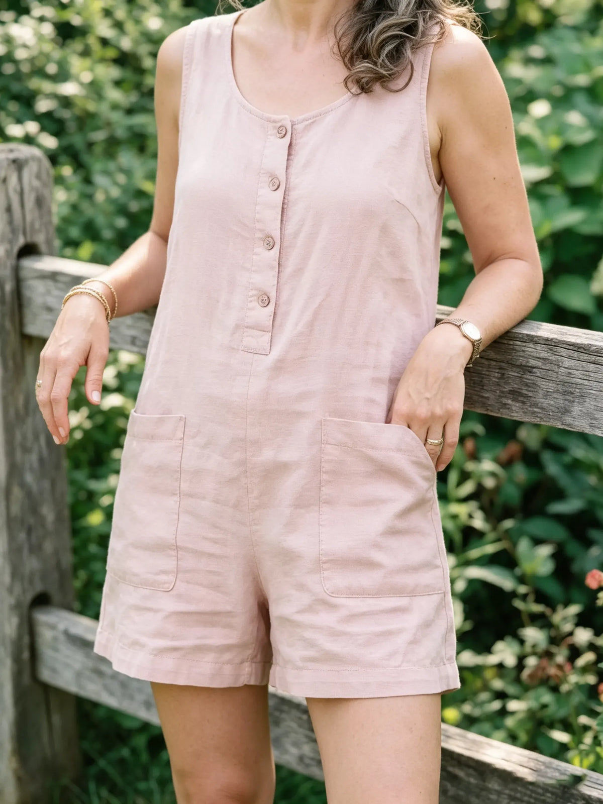 Women's Solid-Color Sleeveless Cotton-Linen Short Jumpsuit with Partial Button Placket and Multiple Pockets